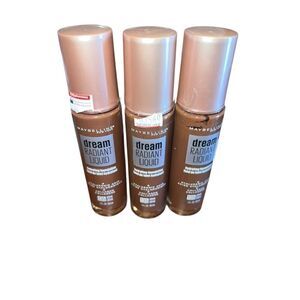 3 Maybelline Dream Radiant Liquid Hydrating Foundation 135 Java